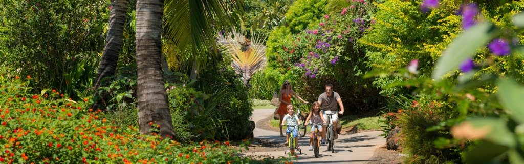 Four Seasons Resort Mauritius at Anahita - Family Bike Ride